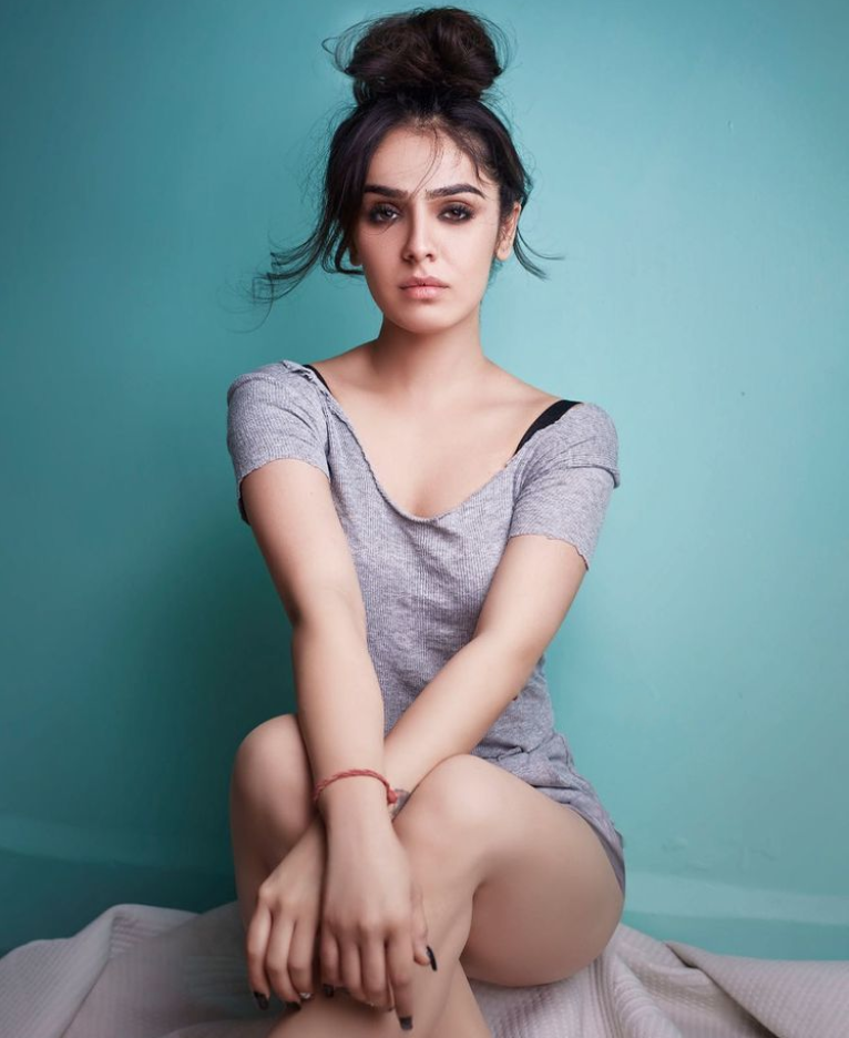 Stunning photo shoots of actress & model Sidhika Sharma...