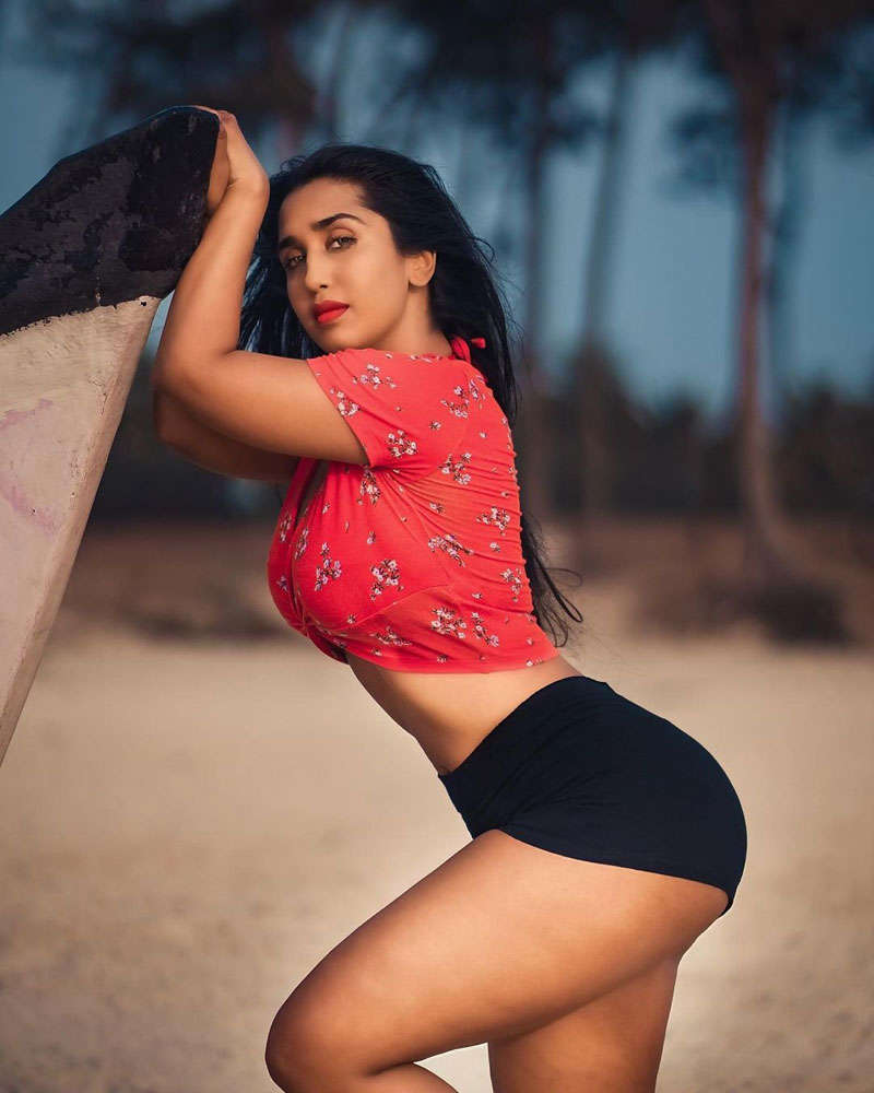 Pictures of Splitsvilla fame  are winning the internet