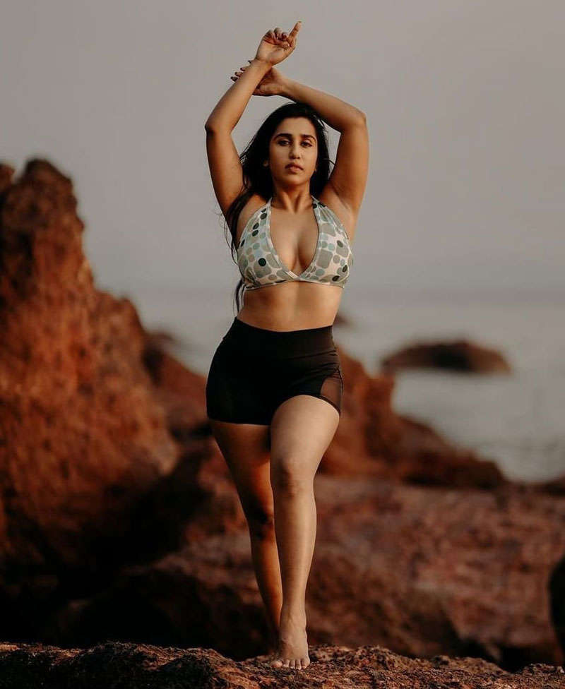 Pictures of Splitsvilla fame  are winning the internet