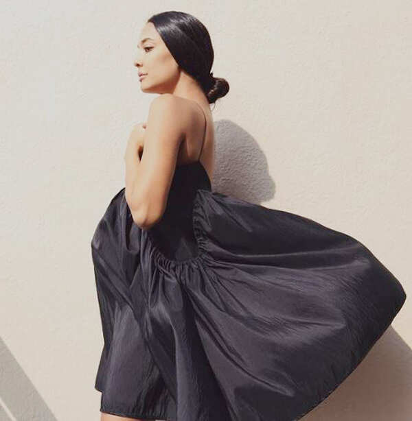 Lisa Haydon's baby bump pictures take the internet by storm
