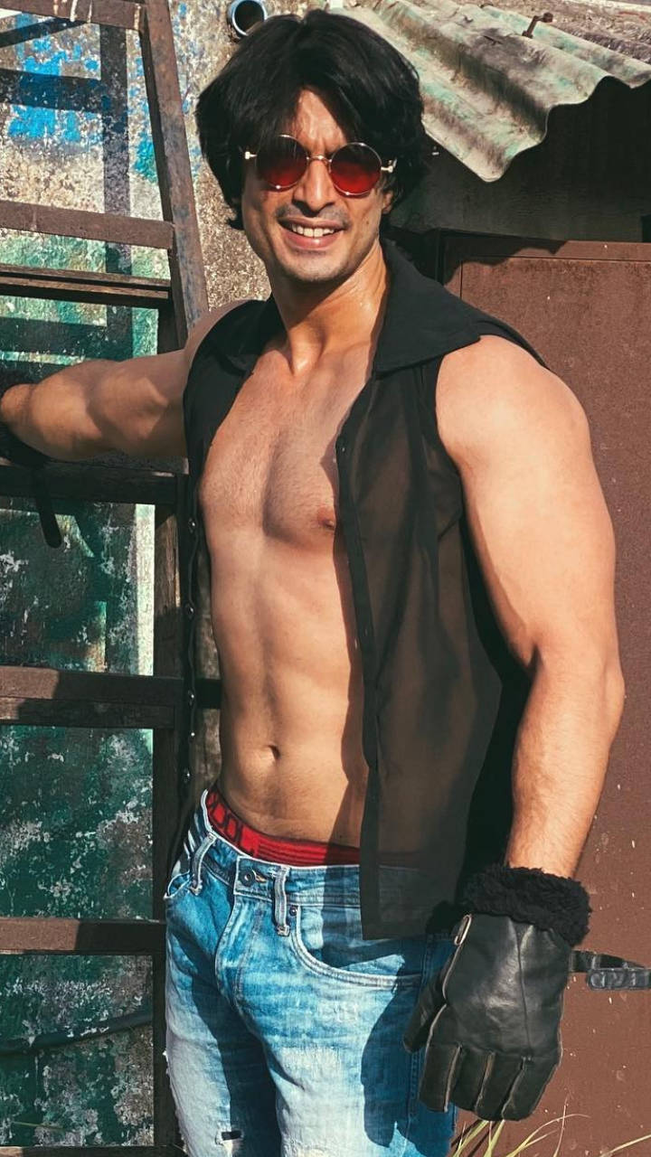 Gashmeer Mahanjani: imlie actor gashmeer mahajani&#39;s fit lifestyle | Times of India