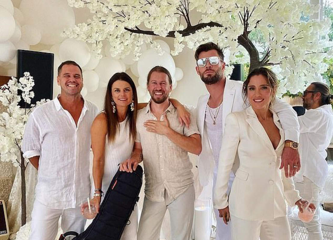 Inside Pictures From Chris Hemsworth And Elsa Pataky's Epic 'White Party' | Photogallery - Etimes