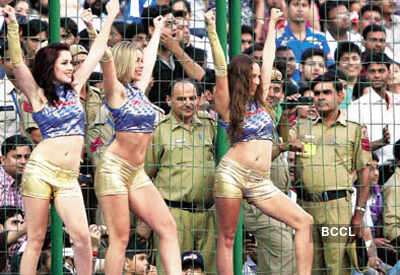 IPL cheerleader Gabriella thrown out