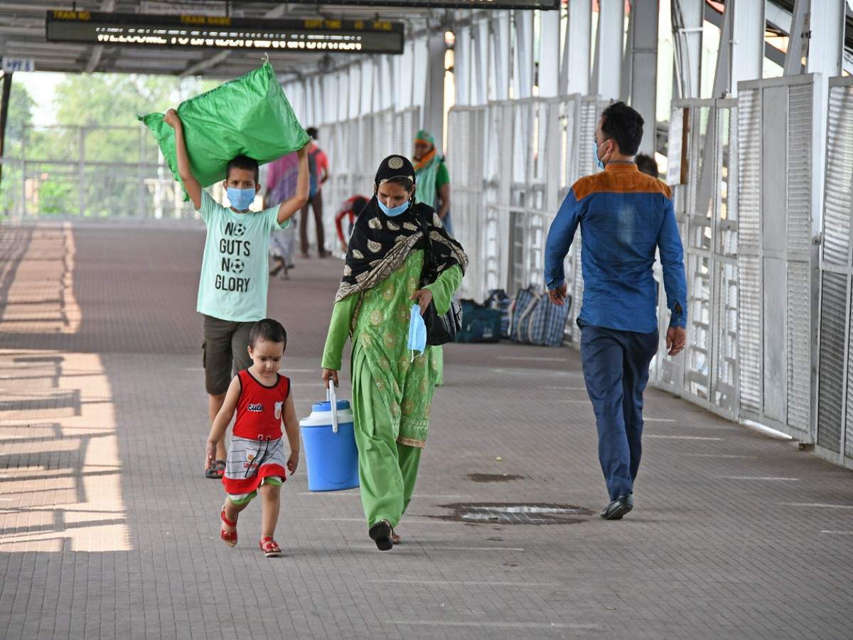 Tamil Nadu Lockdown Date : Tamil Nadu lockdown from May 10 to 24: Here's what is ... : In a statement issued here stalin said the two week lockdown is announced to intensify actions to prevent the spread of coronavirus and due to.