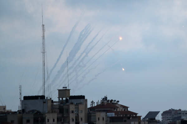 Israeli airstrikes leave 20 Palestinians dead
