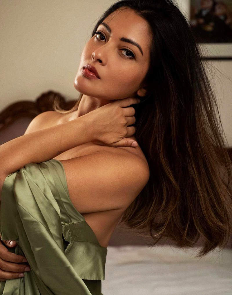 These bewitching pictures of Riya Sen you simply can’t miss!