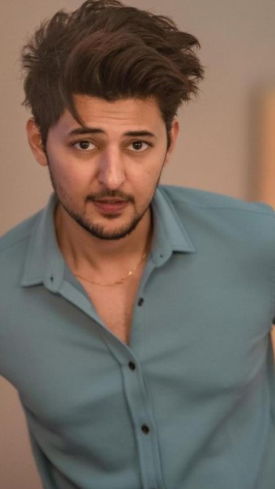 A look at Darshan Raval's style quotient | Times of India