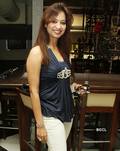 'Bride & Groom Exhibition 2011'