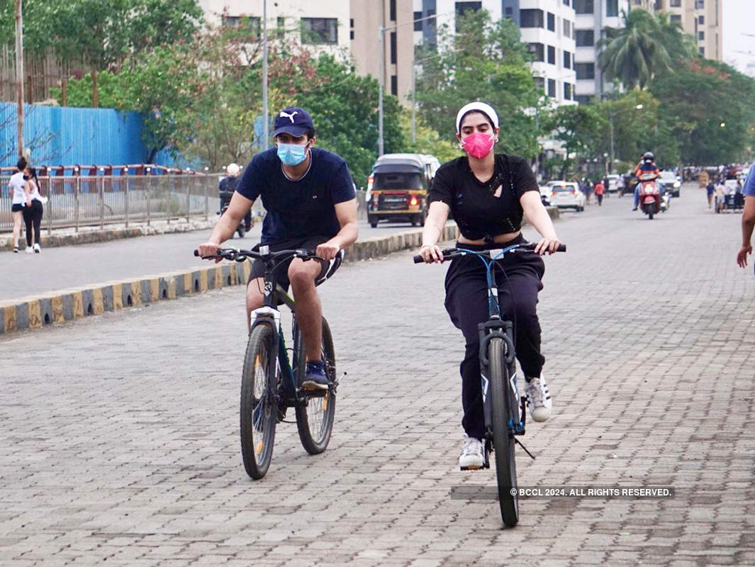 New pictures of Khushi Kapoor enjoying cycling with a friend go viral
