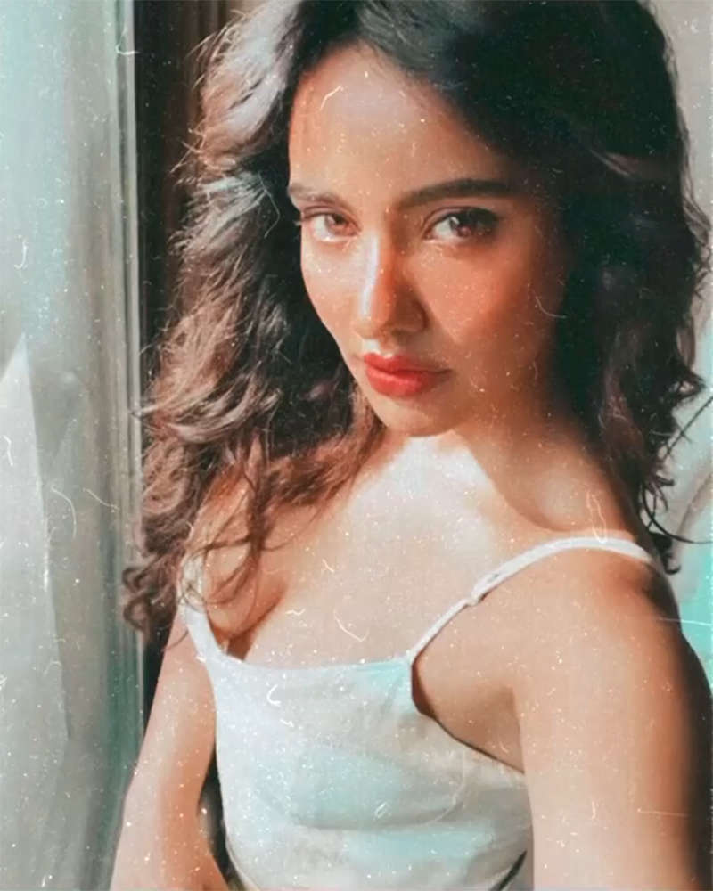 These captivating pictures of Neha Sharma you simply can’t give a miss!