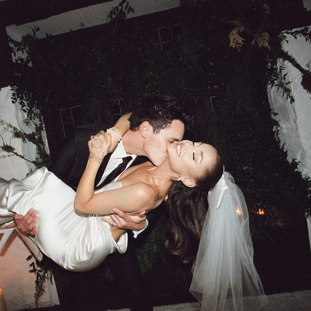 Dreamy pictures from Ariana Grande and Dalton Gomez’s intimate wedding ceremony