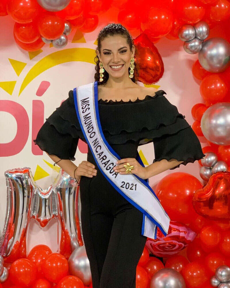 Mariela Cerros pictures