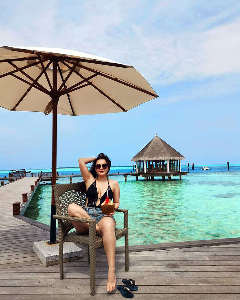 Minissha Lamba is raising temperatures with her beach vacation pictures