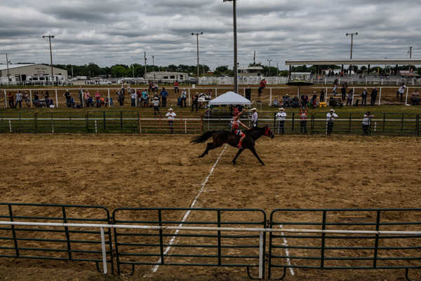Indigenous tribes hold Indian Relay Horse Race
