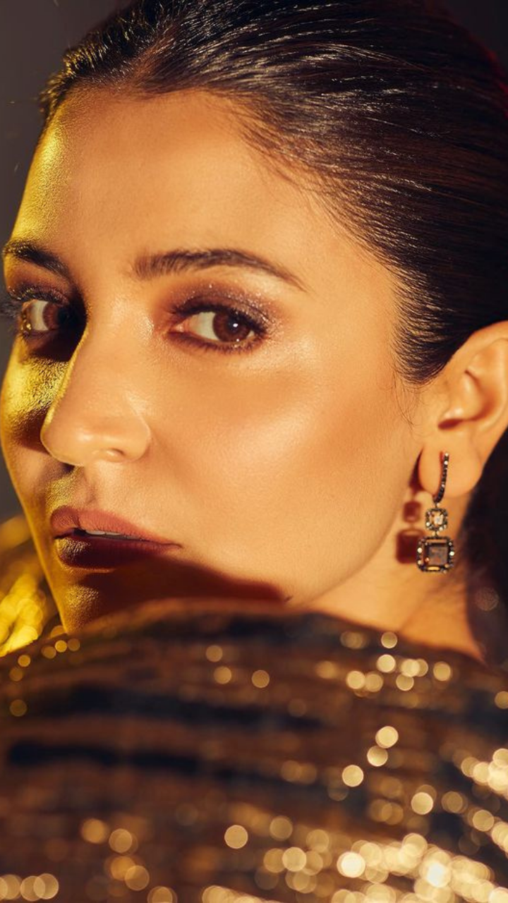 Anushka Sharma Earrings 2025