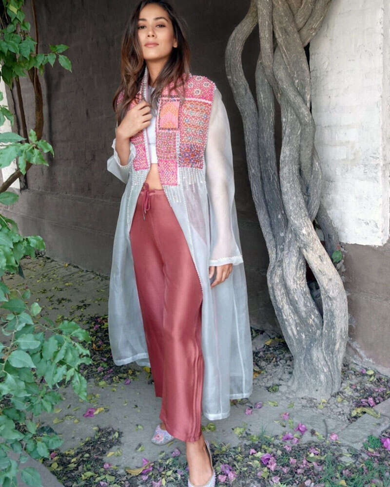 Mira Rajput is making heads turn with her stylish pictures