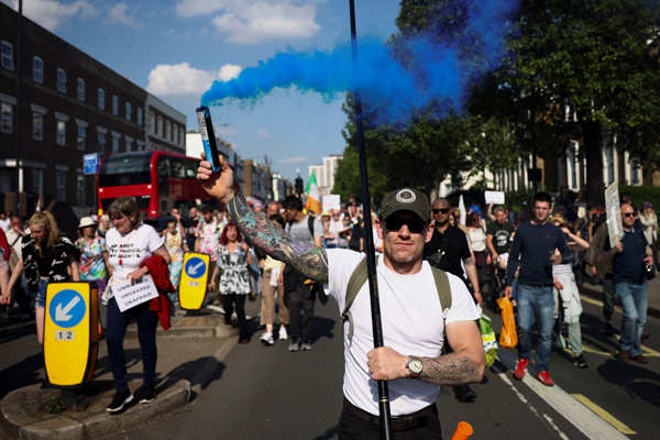 Londoners march in anti-vaccine, anti-lockdown parade