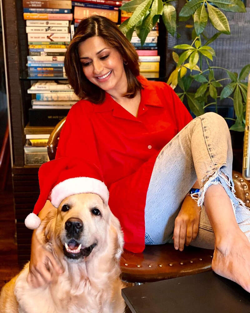 Sonali Bendre shares then-and-now picture with a powerful message on Cancer Survivors Day