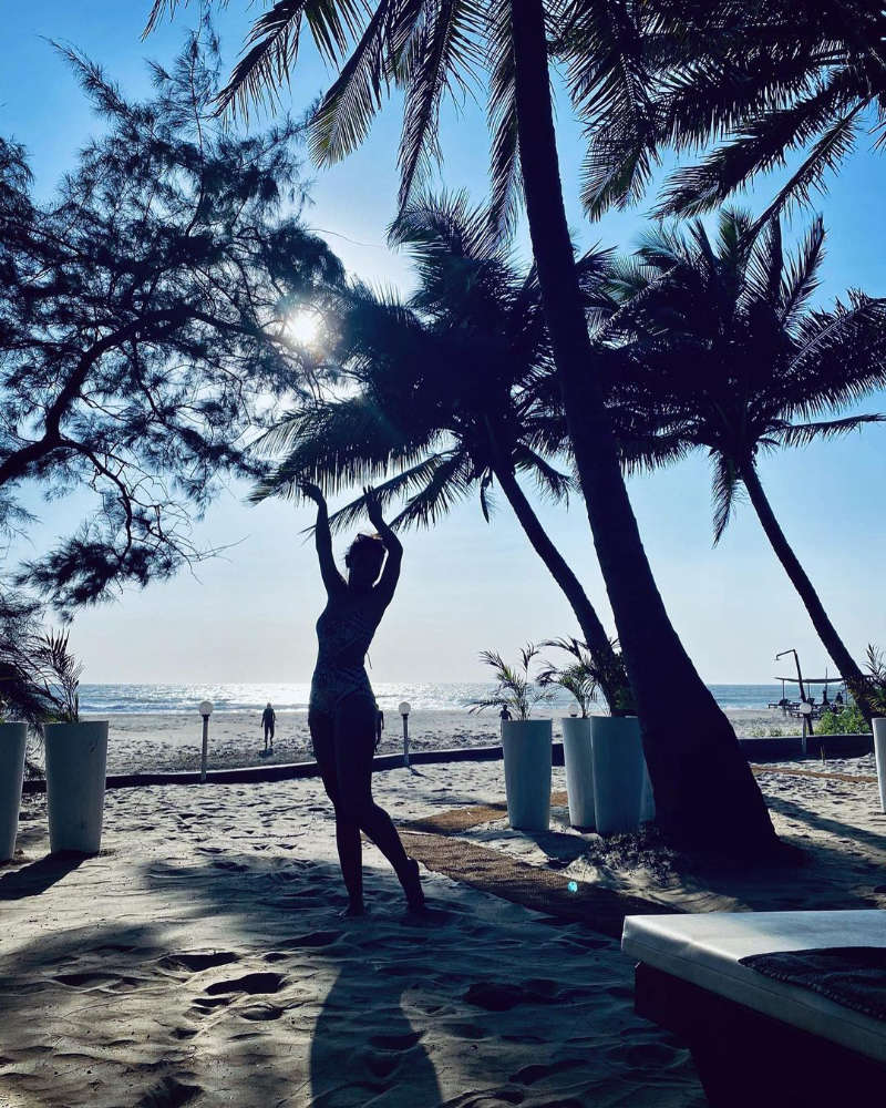 Stunning beach vacation pictures of TV diva Sreejita De