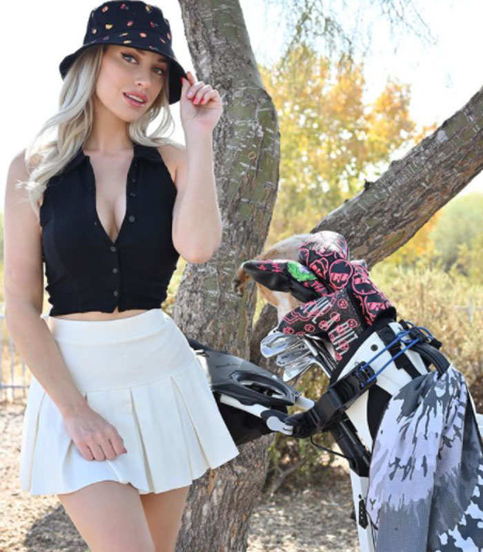 <BR> dubbed as 'the world's hottest golfer' will make your jaw-drop in these pictures