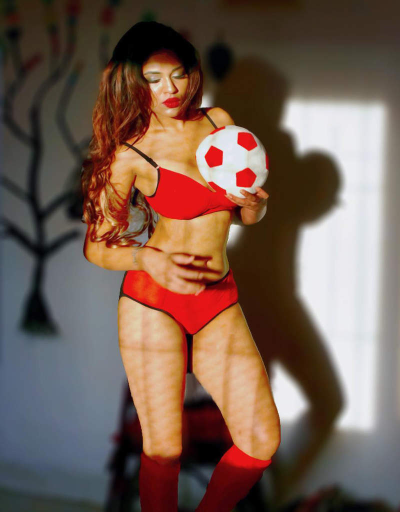 ‘Splitsvilla’ fame Hritu Zee is ruling social media with her captivating pictures