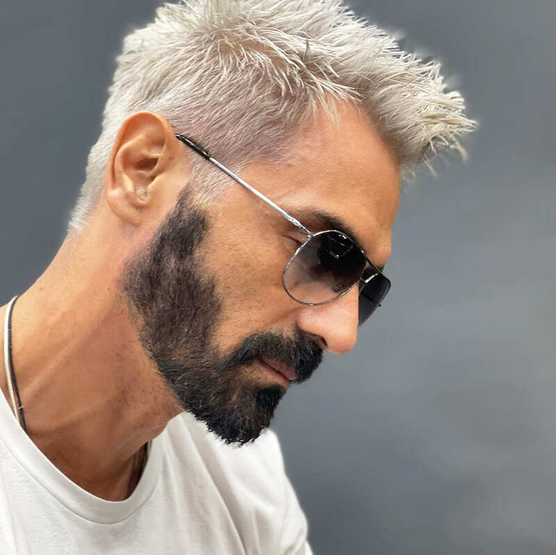 Pictures of Arjun Rampal flaunting his new look in platinum blonde hair go viral