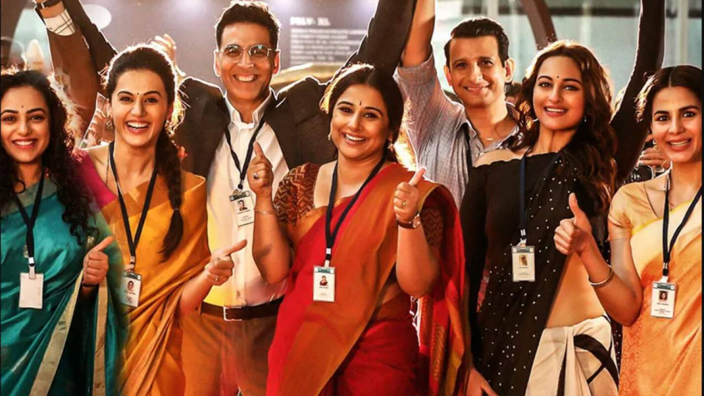 Amazing stills from Bollywood movies which are based on real life stories