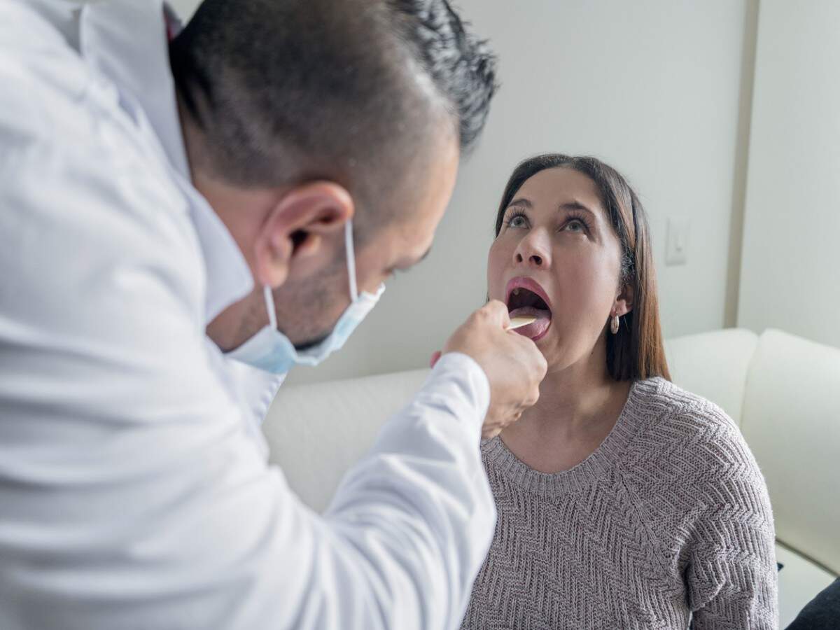 COVID-19: Italy imposes five-day quarantine on visitors from UK COVID-19: Italy imposes five-day quarantine on visitors from UK