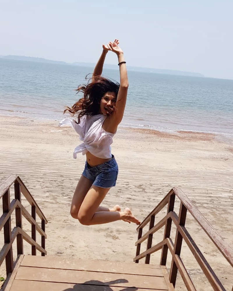 These vacation pictures of Sonnalli Seygall prove her love for travelling!