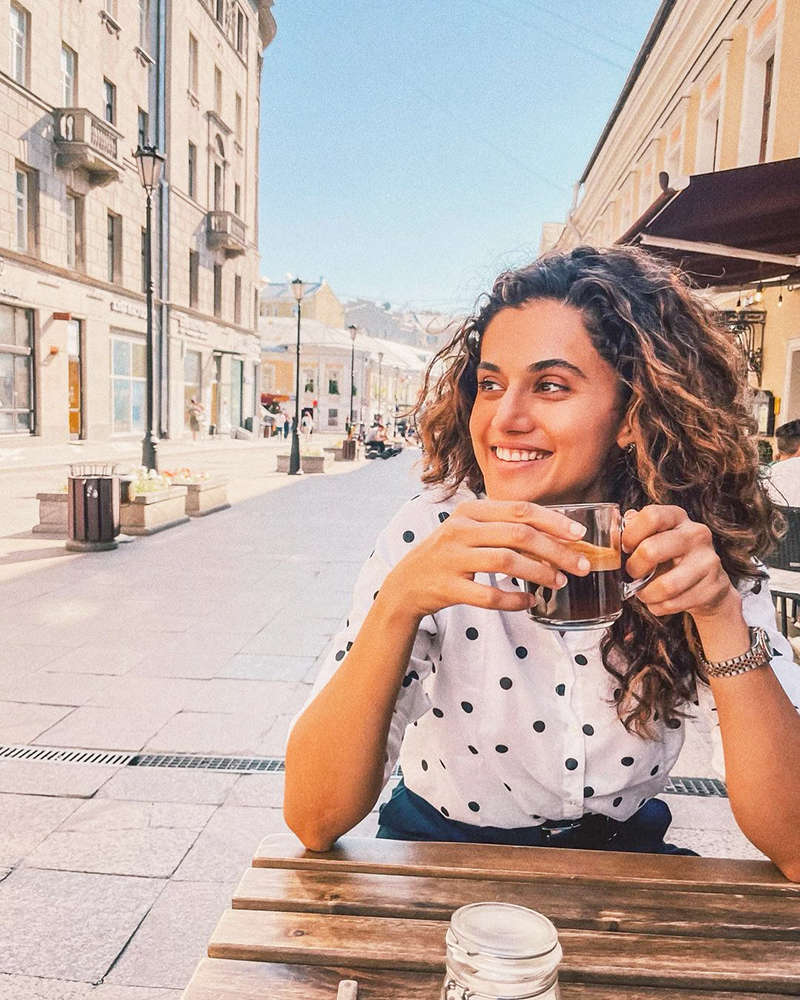 Taapsee Pannu lights up Instagram with her beautiful vacation pictures from Russia