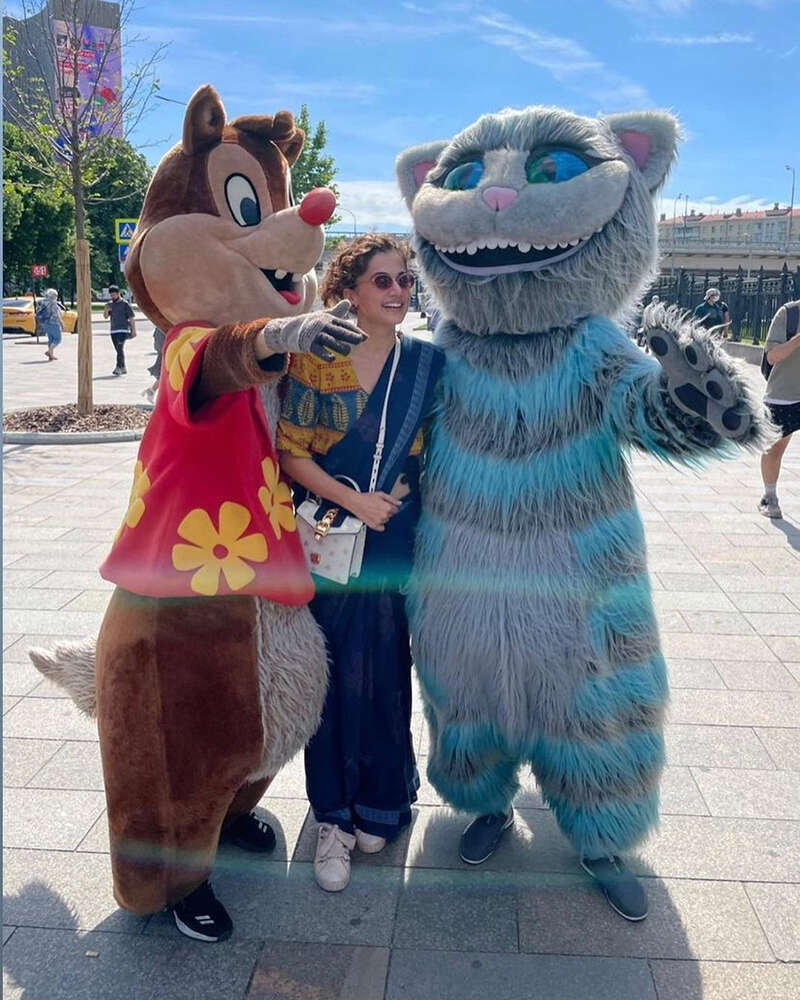 Taapsee Pannu lights up Instagram with her beautiful vacation pictures from Russia