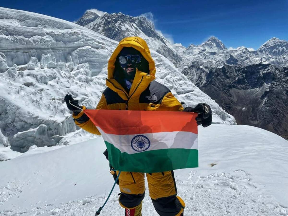 This 25 year old Indian mountaineer conquered Everest despite being COVID positive This 25 year old Indian mountaineer conquered Everest despite being COVID positive