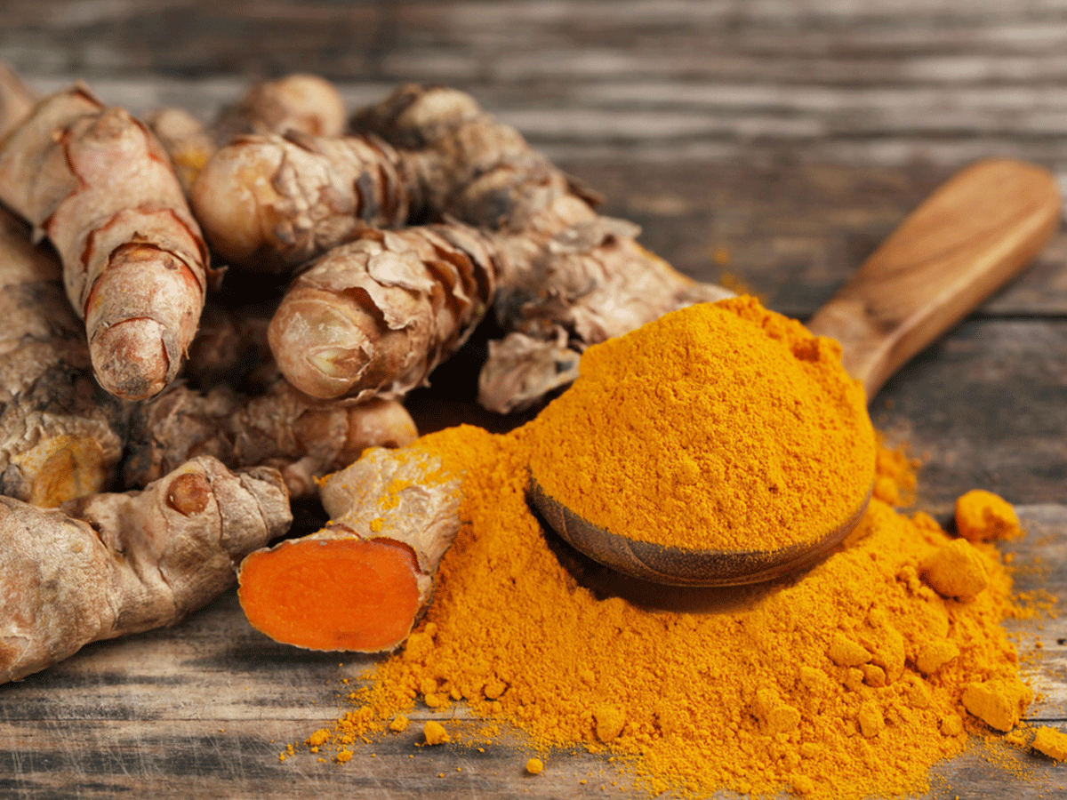 Can too much turmeric lead to iron deficiency?