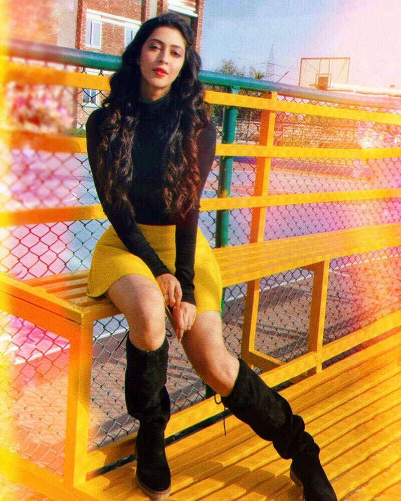 <BR> is turning heads with her bewitching pictures <BR> is turning heads with her bewitching pictures
