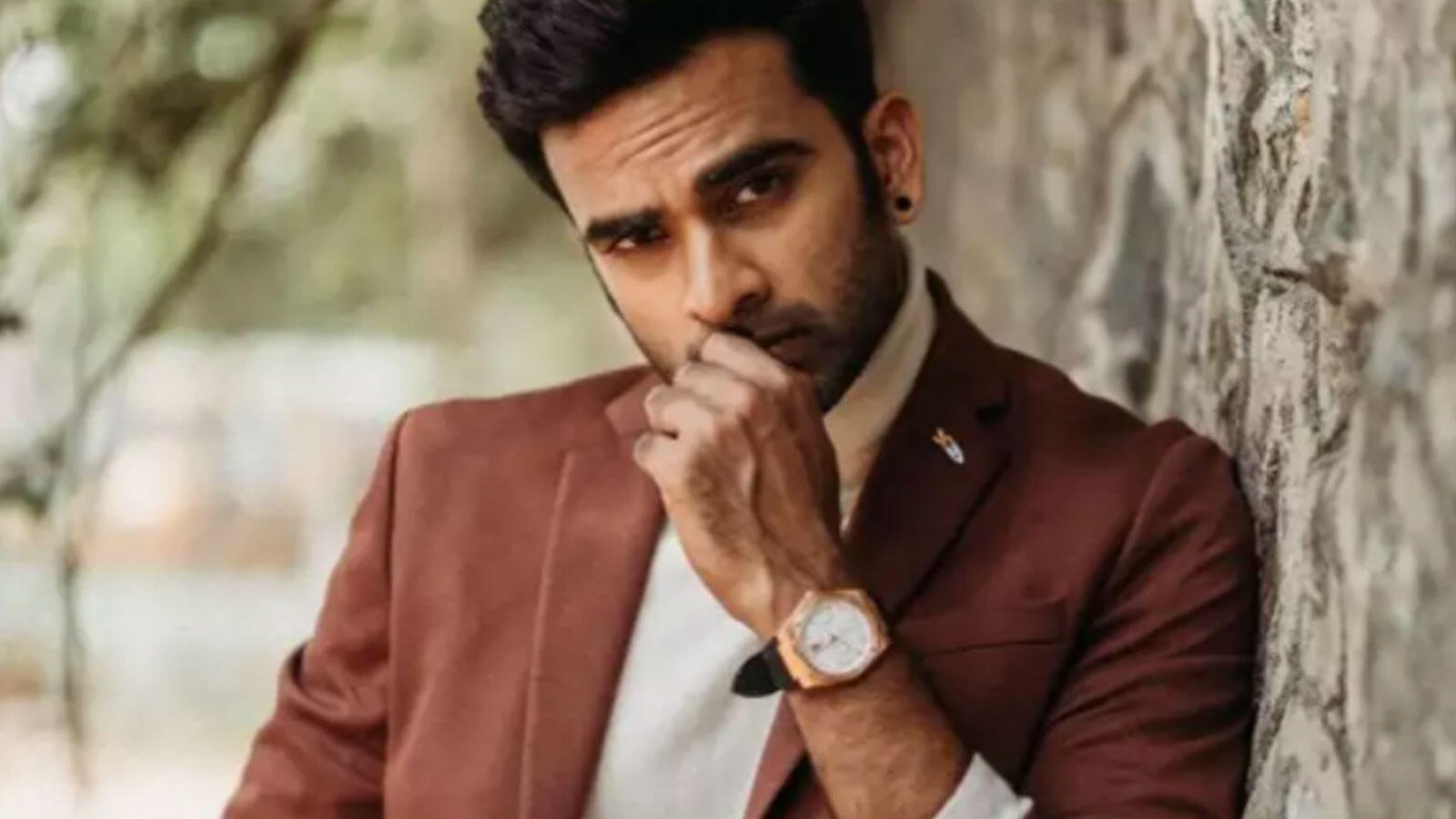 Ashok Selvan to share screen space with three beauties in RA Karthick's