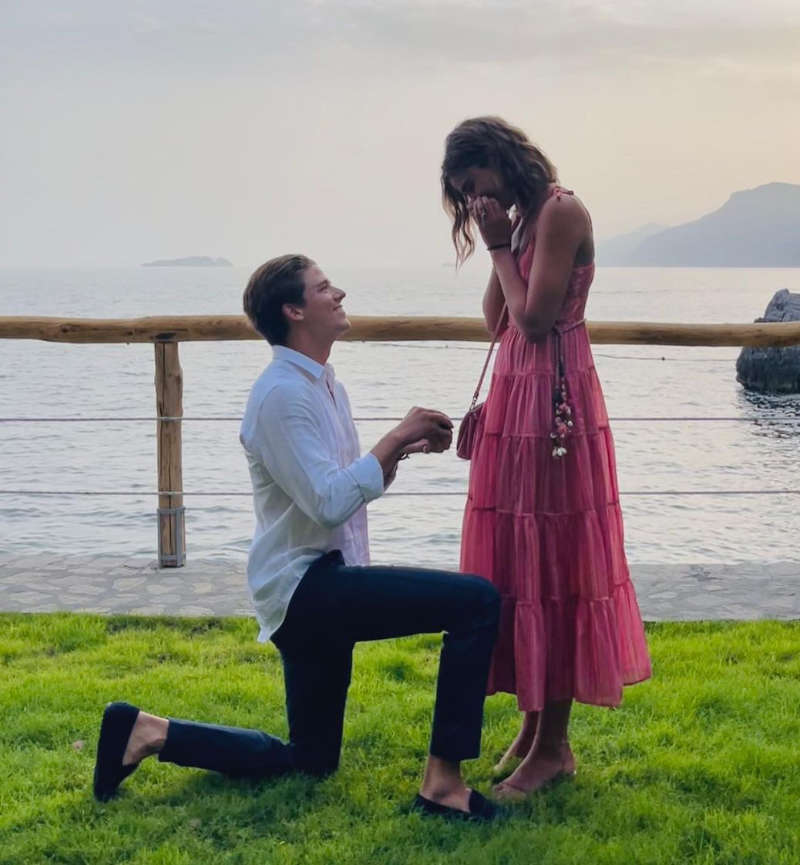 Dreamy engagement pictures of Taylor Hill and Daniel Fryer will melt your heart!