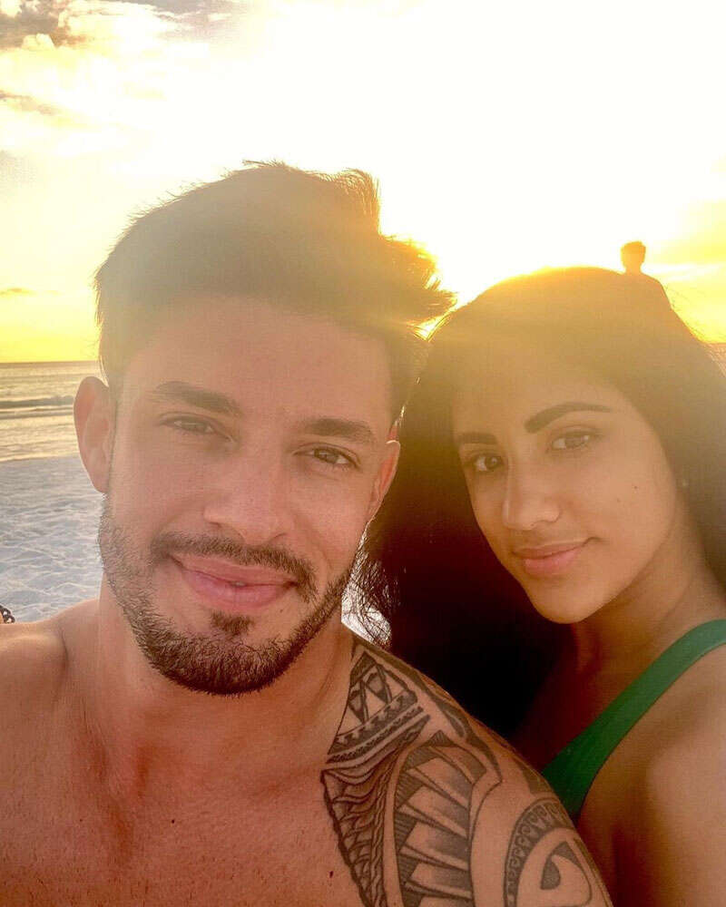 Cynthia Linnet Lau's pictures