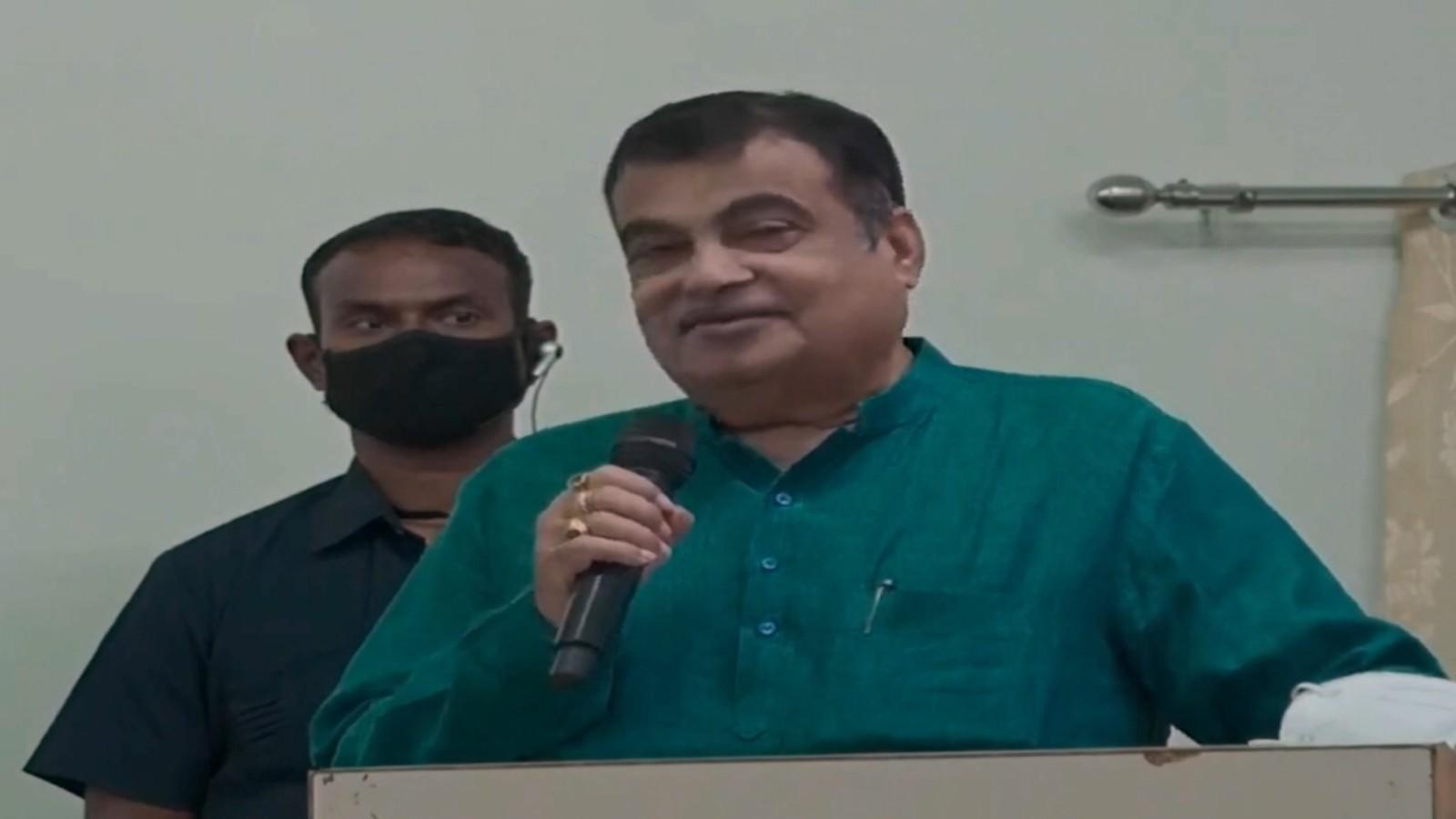 Nitin Gadkari inaugurates Oxygen Plant in Nagpur