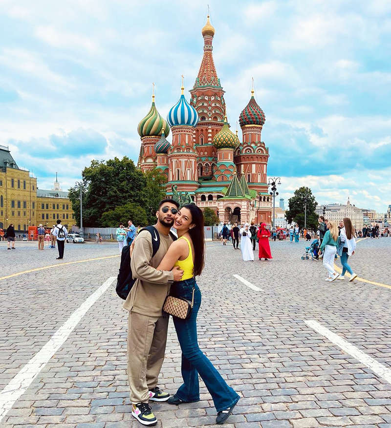 Loved-up pictures from Gauahar Khan and Zaid Darbar's honeymoon in Moscow