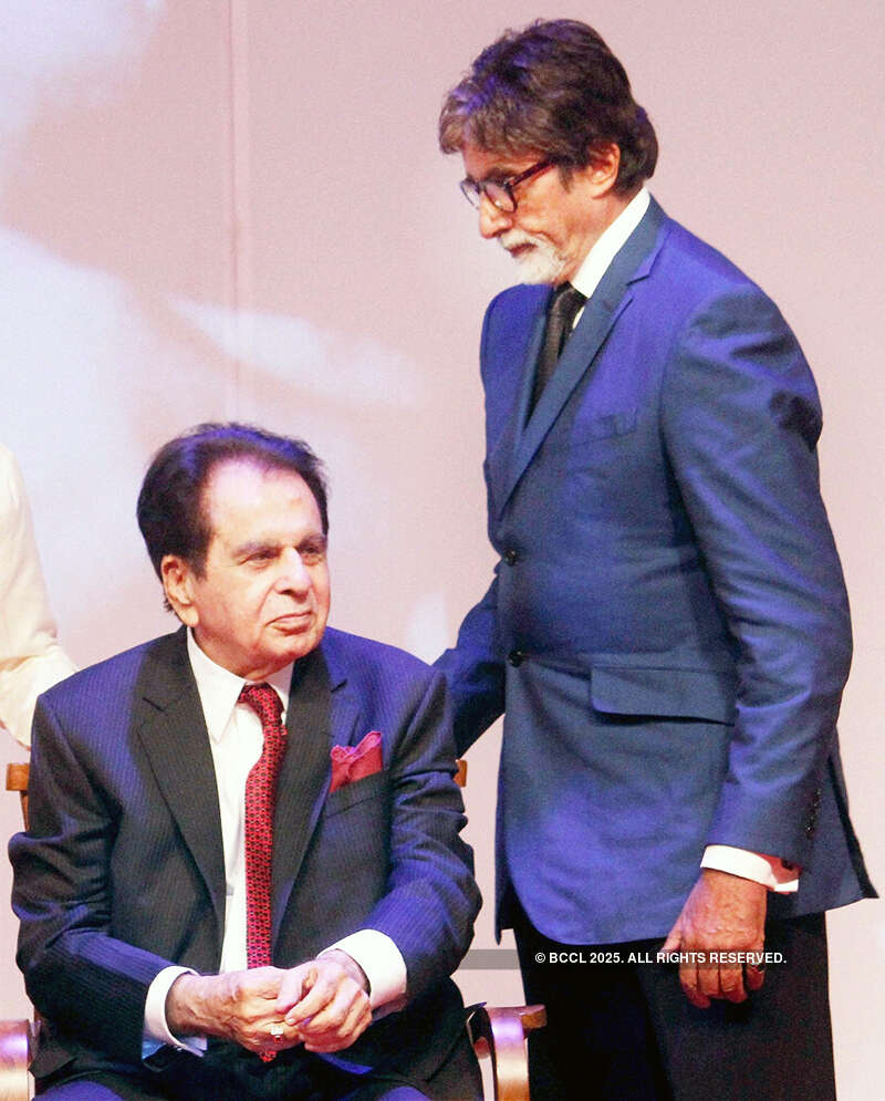 Dilip Kumar passes away: Unforgettable moments of the legend with his family and friends