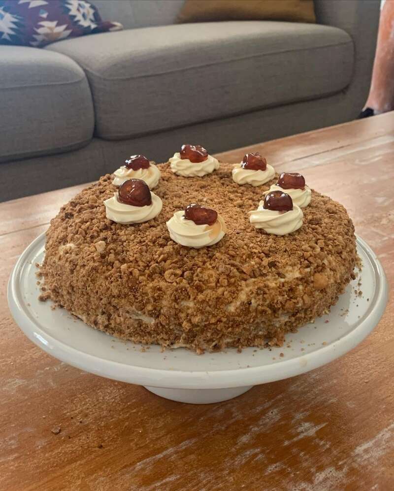 Take a look at pictures of mommy to be, Evelyn Sharma.