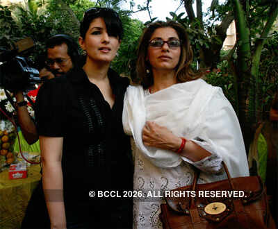 Rajesh Khanna dating Anita Advani?