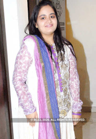 D N.G & Premlata Swarnkar 50th wedding anniv.