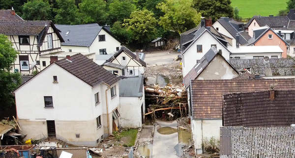 Germany's massive flood leaves over 100 dead, more than 1,000 missing