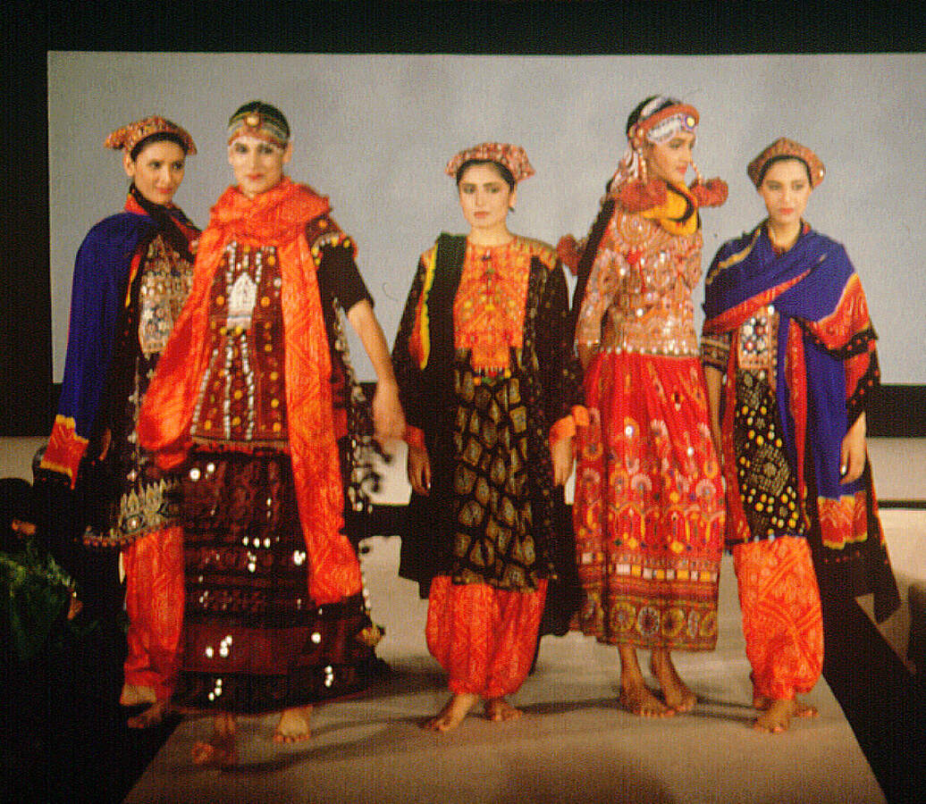 tree of life show - bandhej