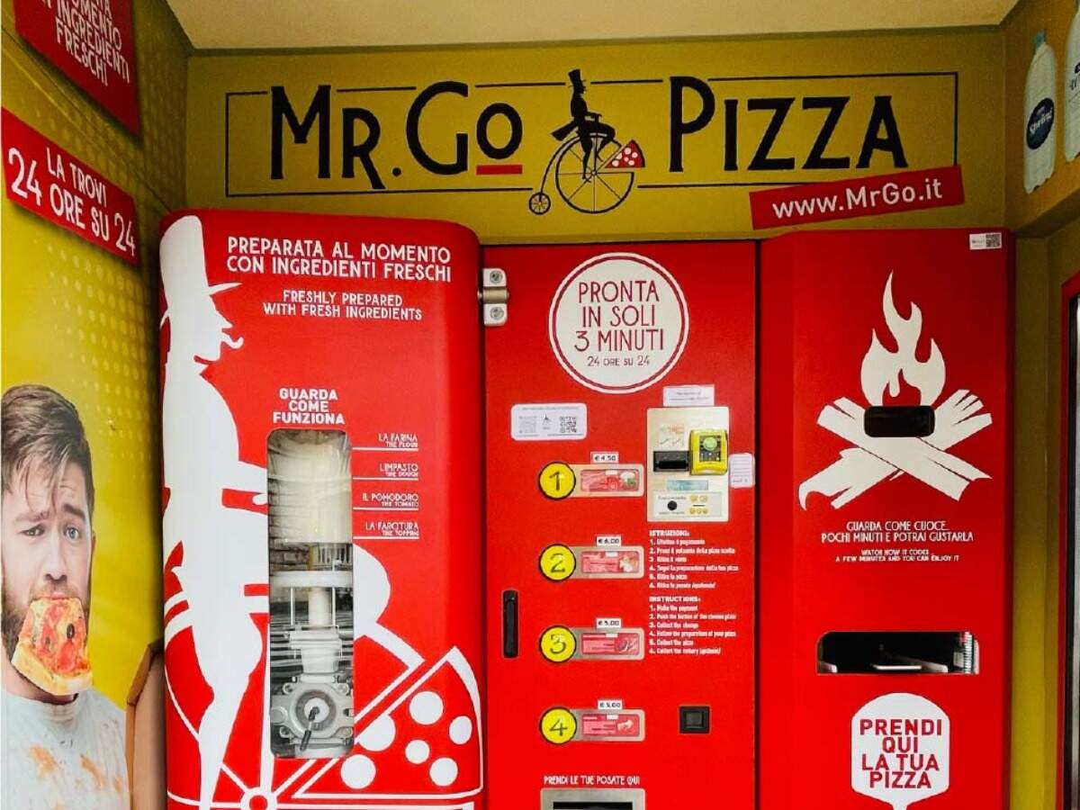 L'Italia ottiene il suo primo distributore automatico di pizza