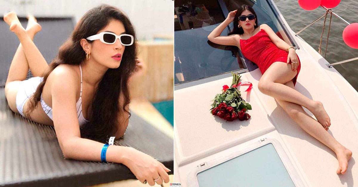 Former Bigg Boss 11 contestant Bandgi Kalra turns heads with her throwback vacation pictures