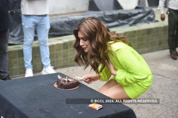 In pics: Kriti Sanon cuts her birthday cake