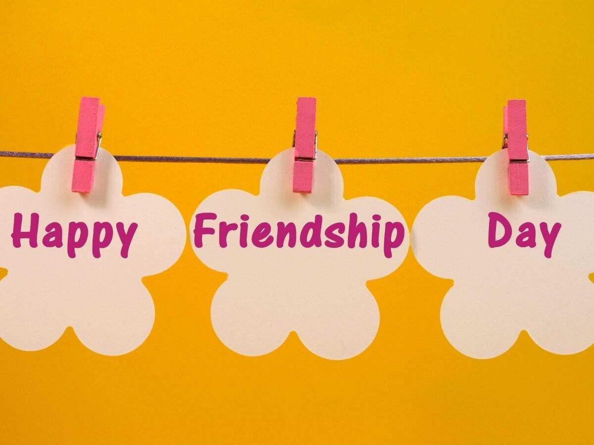 Happy my friends. Happy friend 89. July 30 Friendship Day. Friends Day shablon. Powder Day no friends.