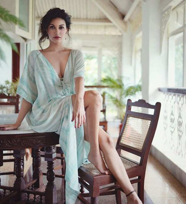 Amyra Dastur is raising temperatures with her glamorous photoshoots